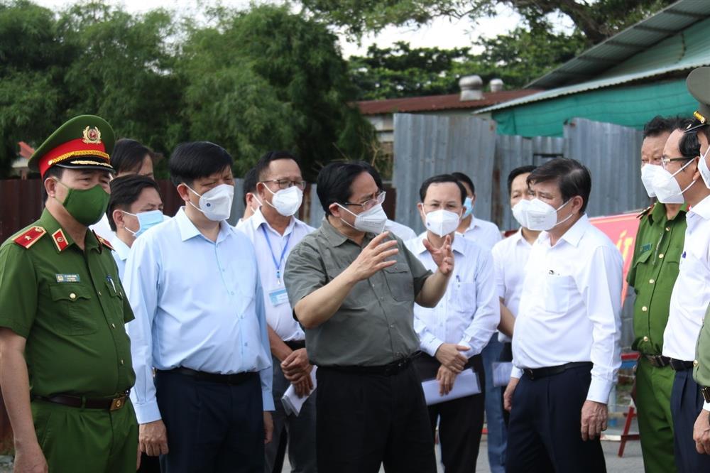 Áp dụng chỉ đạo của Thủ tướng Chính phủ giãn cách xã hội theo Chỉ thị 16 đối với 16 tỉnh, thành phía Nam